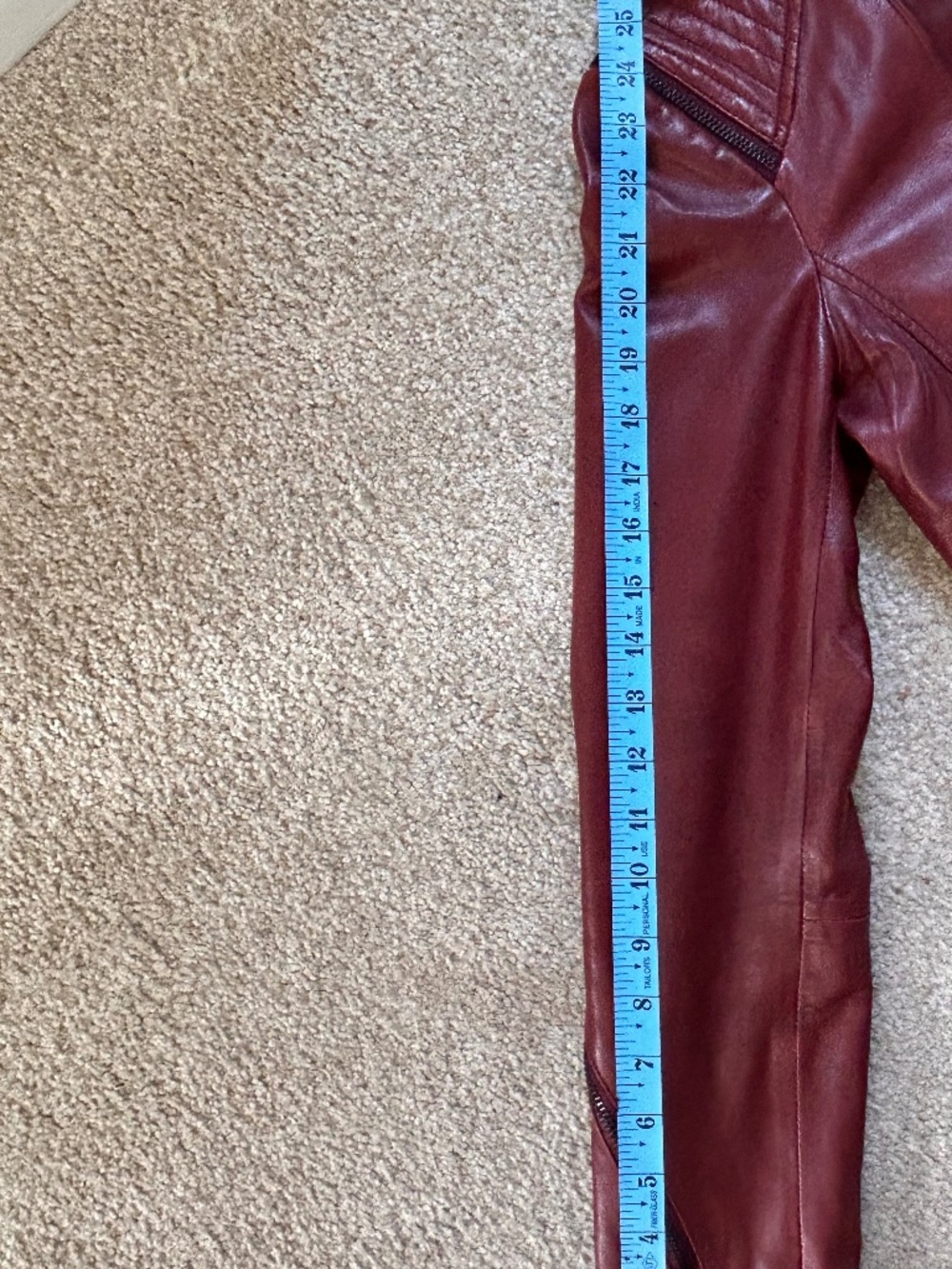 Bernardo Oxblood Leather Moto Scuba Jacket Quilted Shoulder Size S - Picture 15 of 15